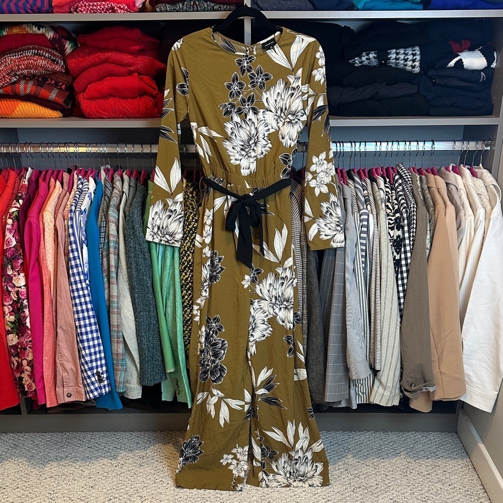Who What Wear olive/black/white long sleeve elastic waistband belted jumpsuit XS